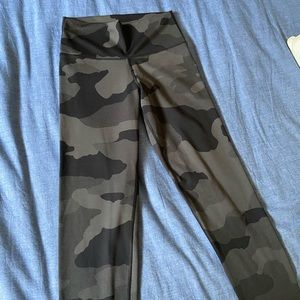 Never worn Aerie Leggings